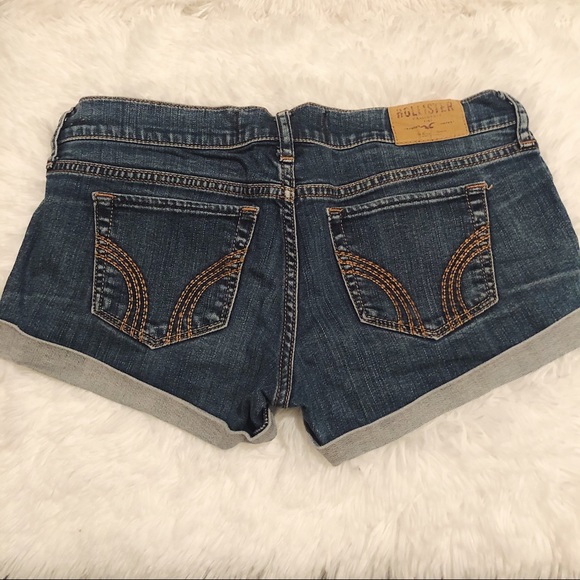 🚫SOLD🚫 Hollister denim shorts - Picture 2 of 2